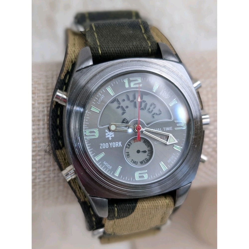 Zoo York Dual Time Analog Digital Camo Cuff Watch Men's Quartz Working